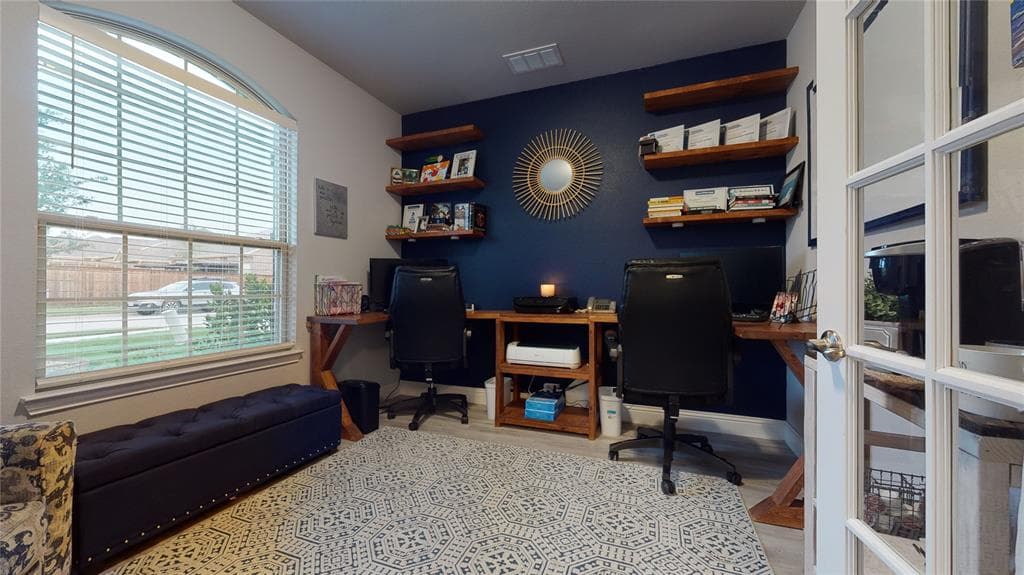 Gallery image 4
