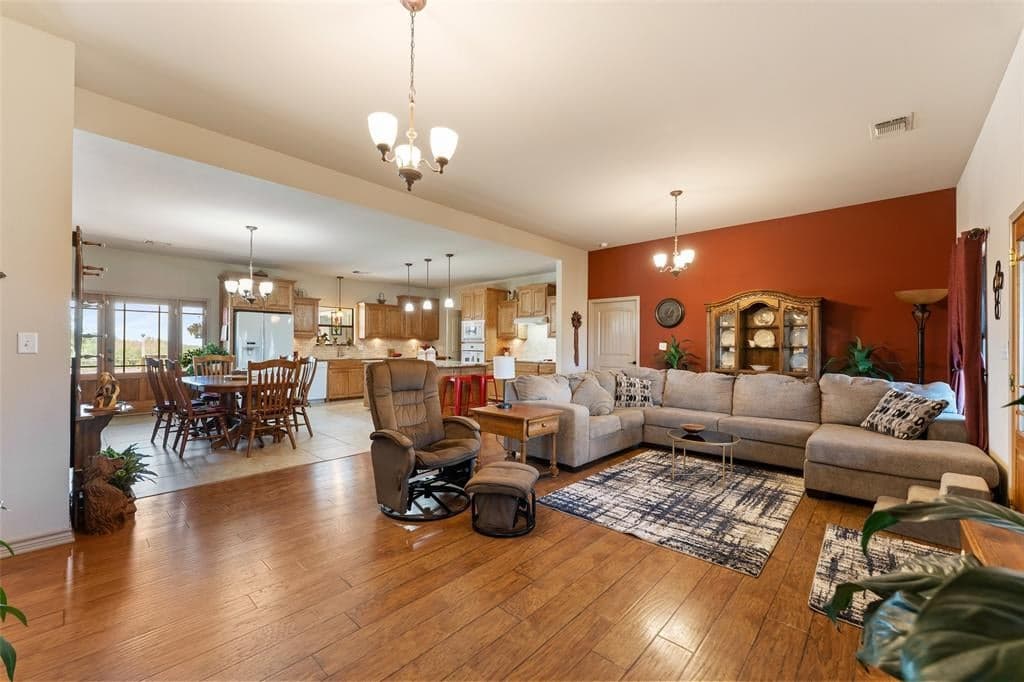 1612 County Road 135