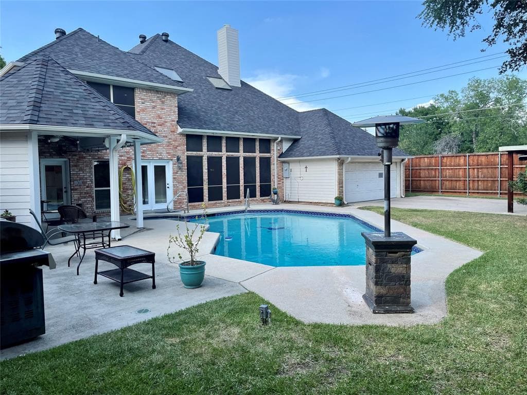 502 Bellah Dr