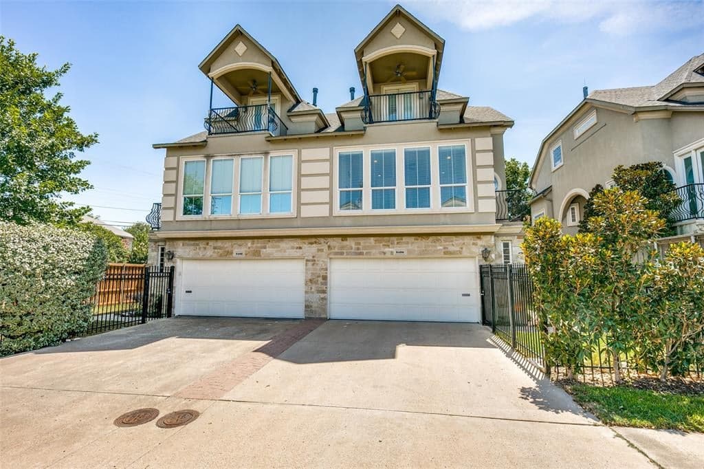 5406 Bowser Ave