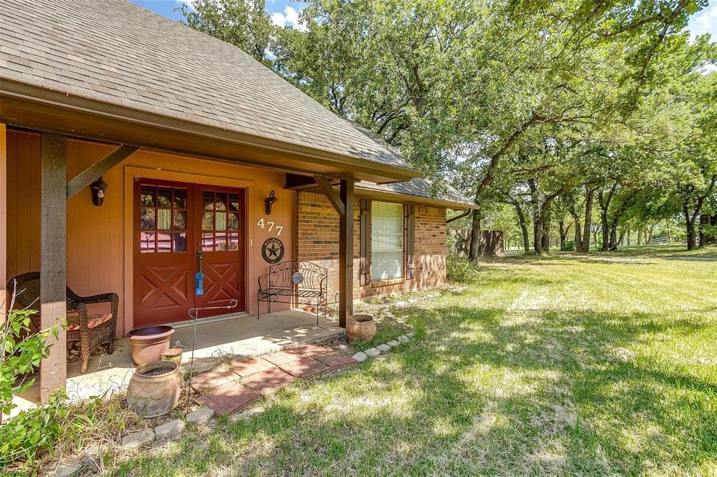 477 County Road 4581