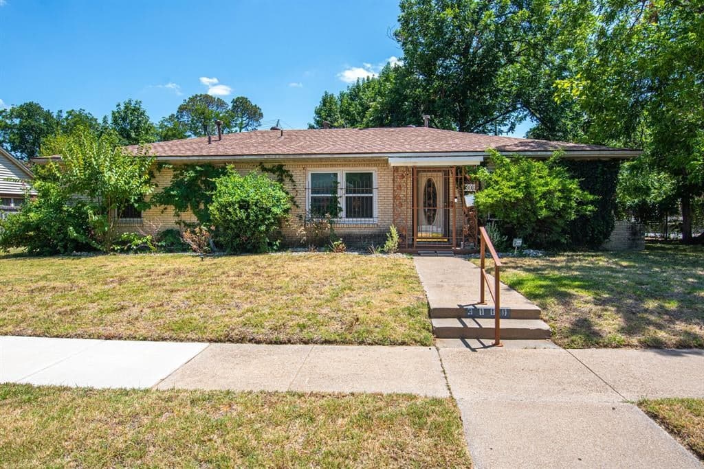 3000 Primrose Ave