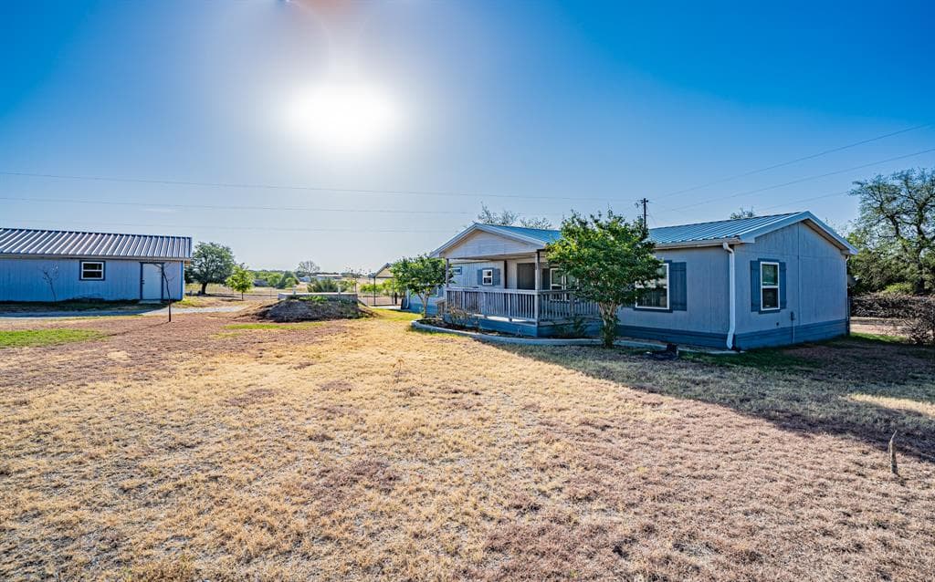 309 Private Road 1707