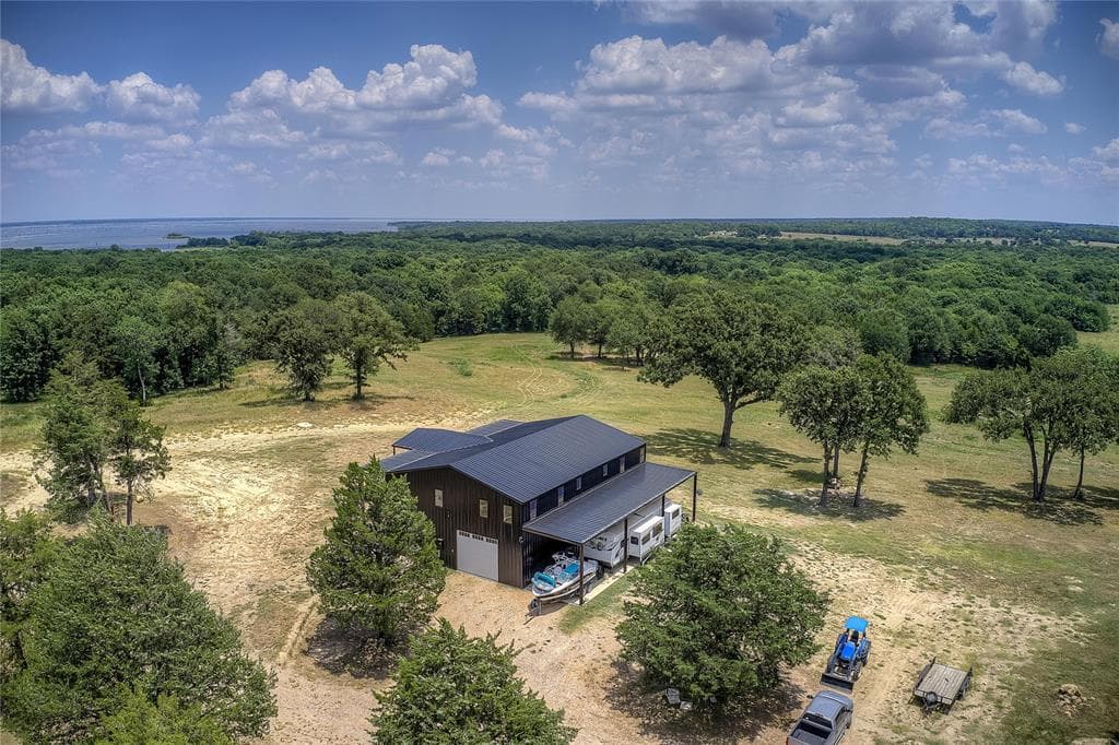 200 County Road 4808