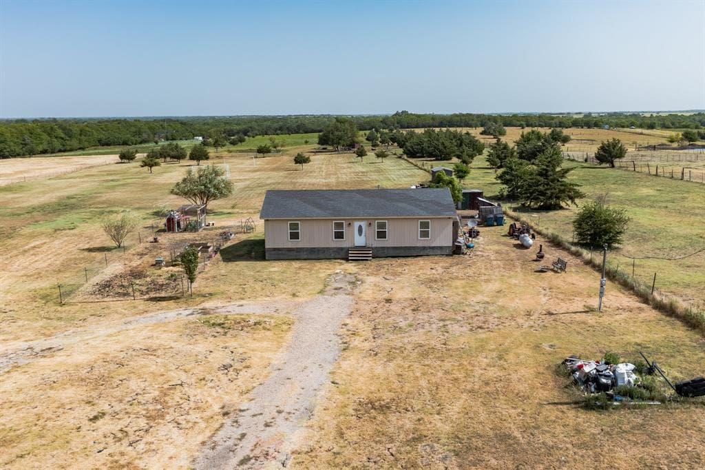 2676 Farm Road 2068