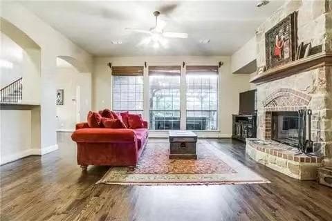 Gallery image 4