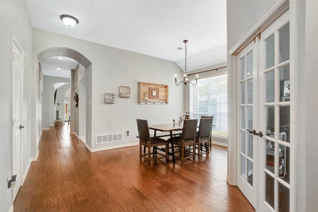 Gallery image 4