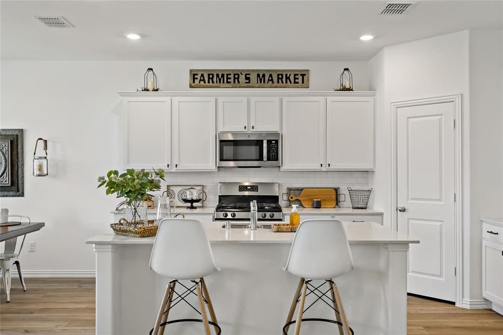 Main property image
