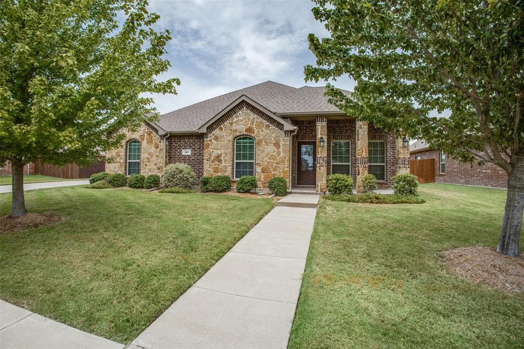 417 Temple Trl