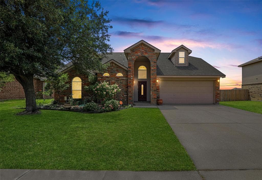 103 Thoroughbred Dr