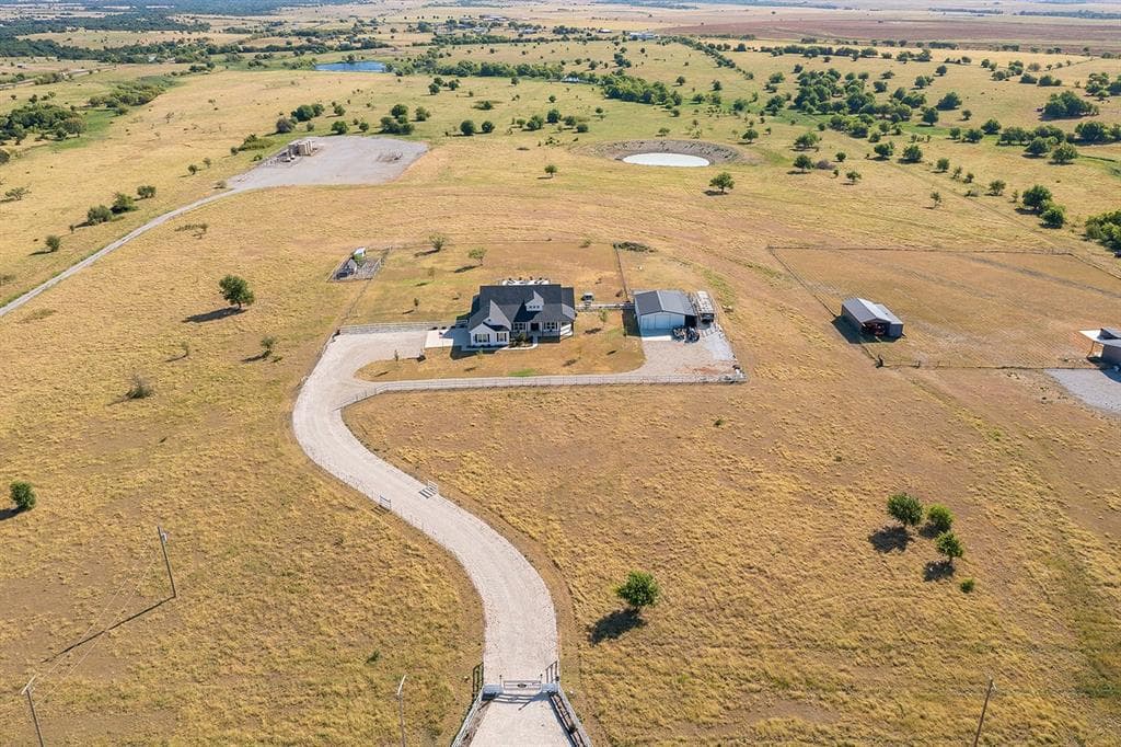 201 County Road 2825