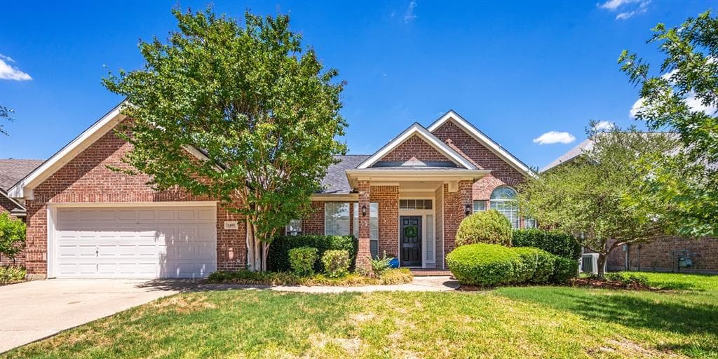 2405 Richmond Cir