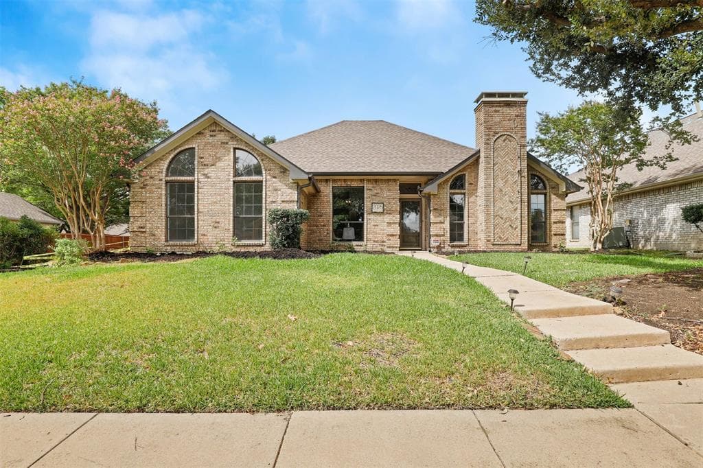 2025 Greenstone Trl
