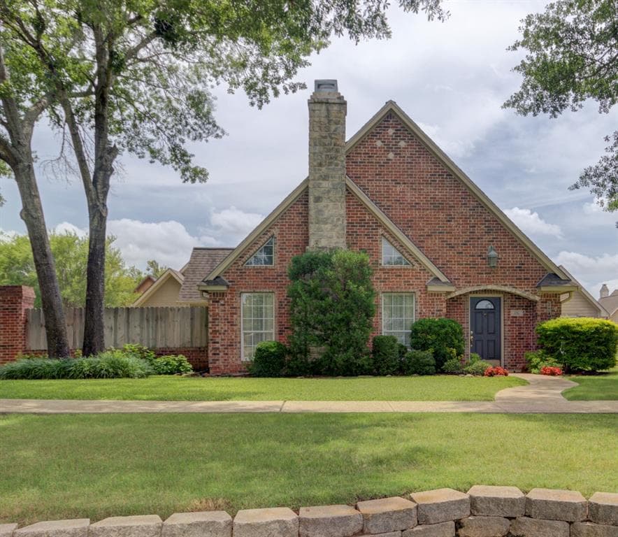 714 Post Oak Rd