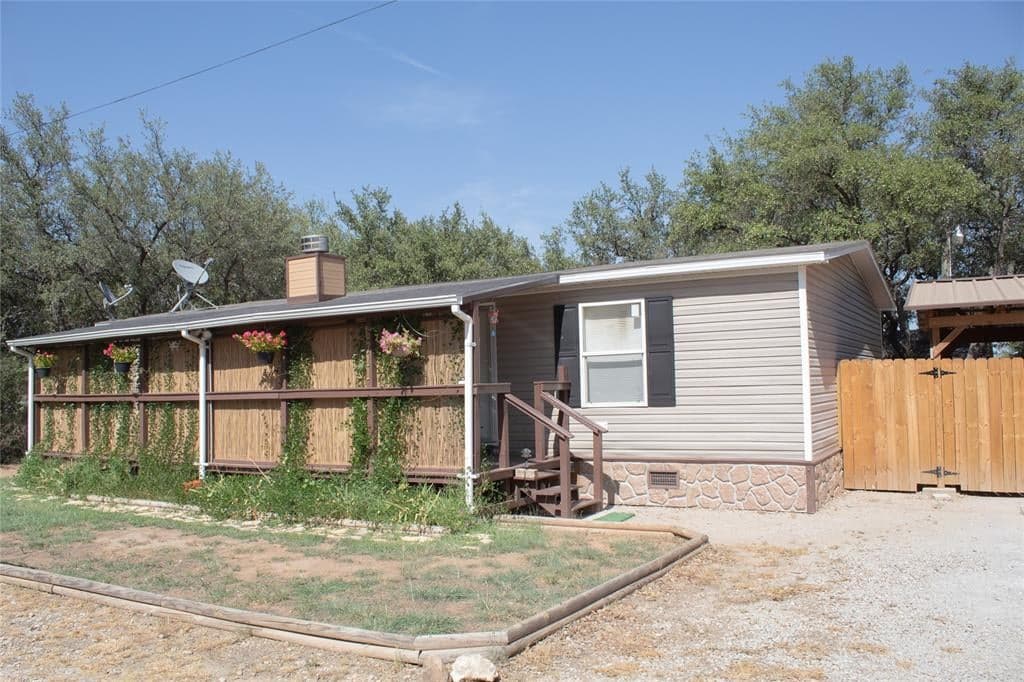 6711 County Road 468