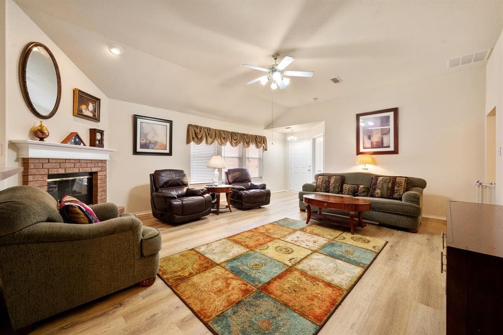 Gallery image 3