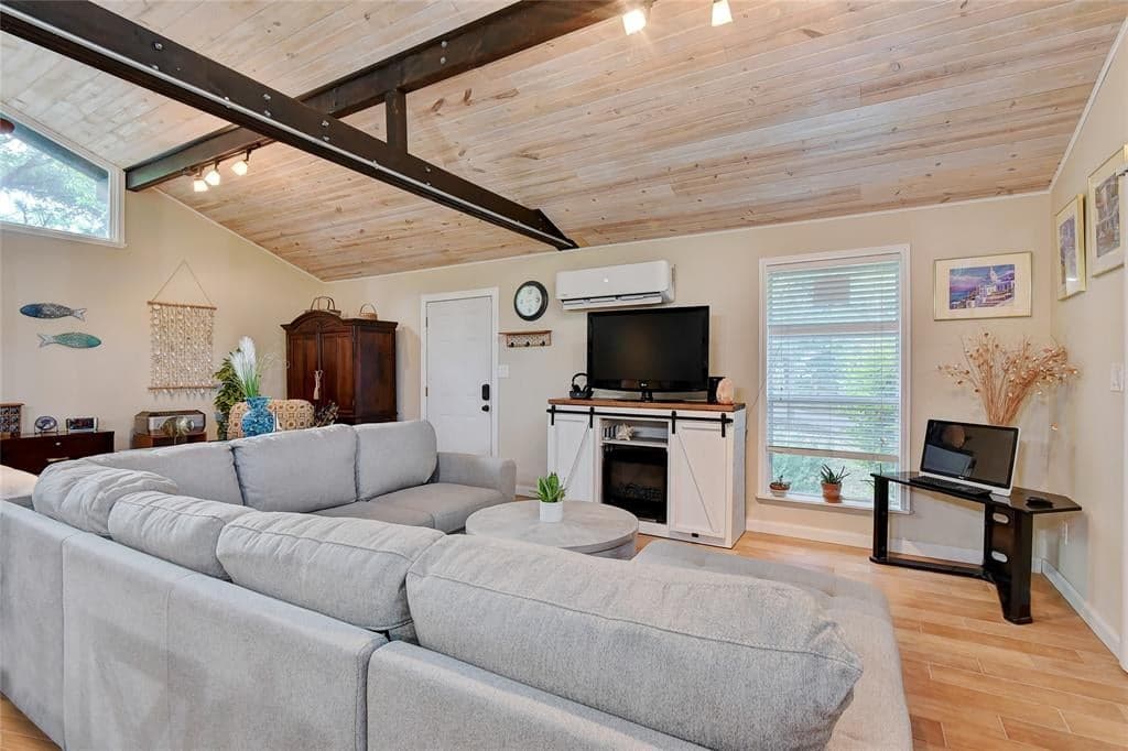 Gallery image 5