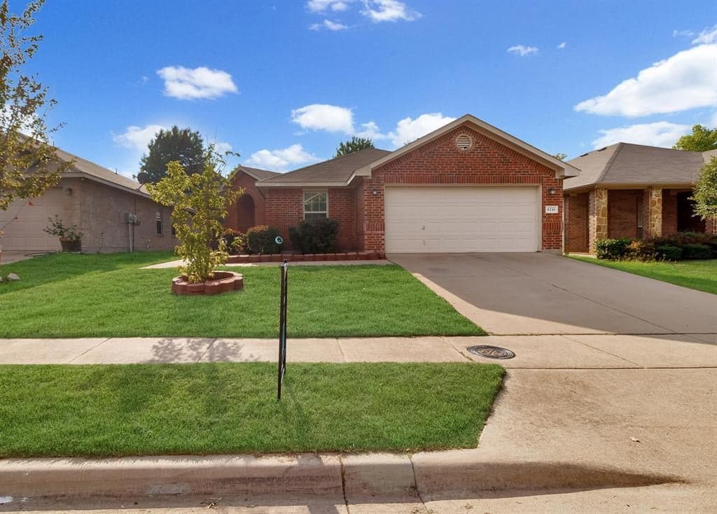 8241 Clarkview Dr