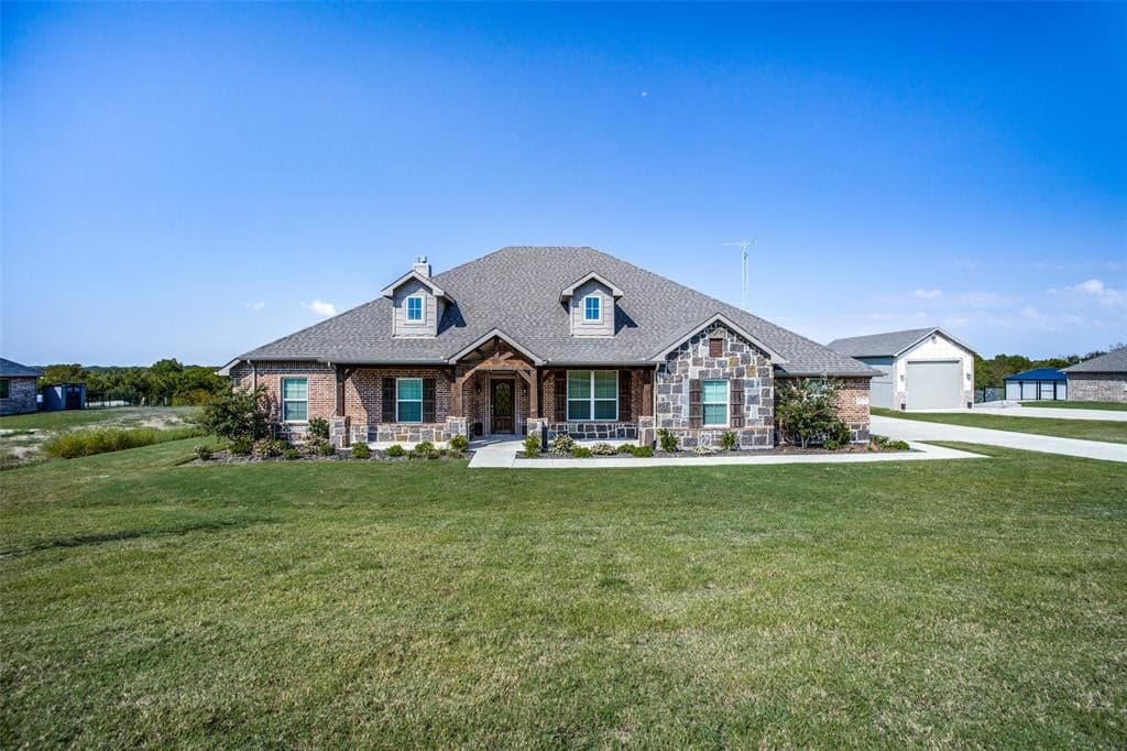 4515 County Road 494