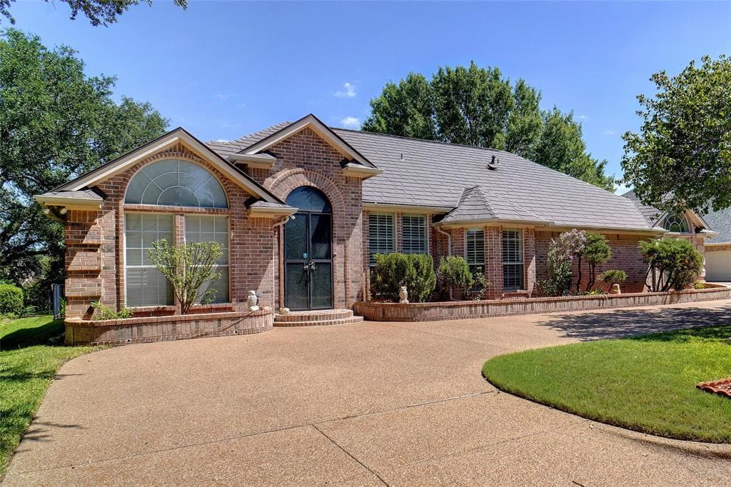 4409 Fair Ridge Dr