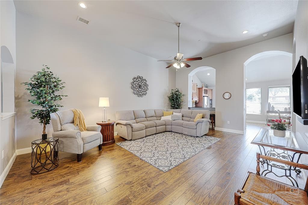Gallery image 2