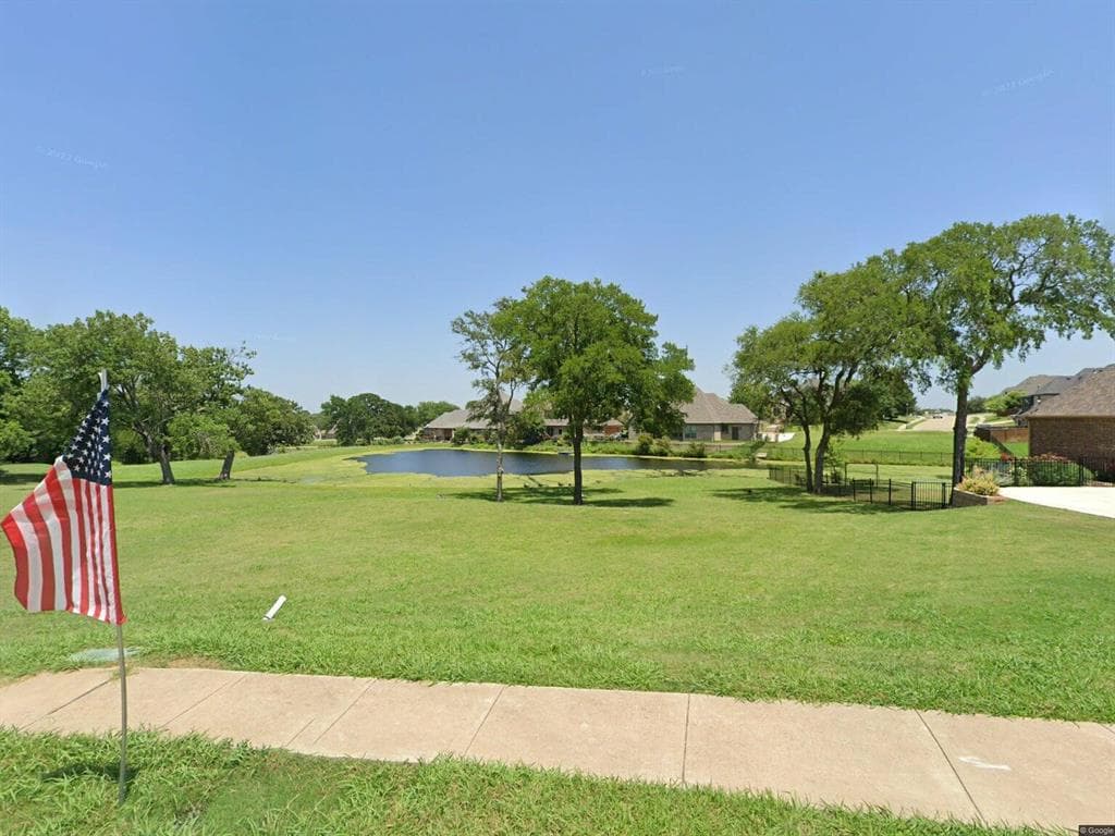 2609 Riata Dr