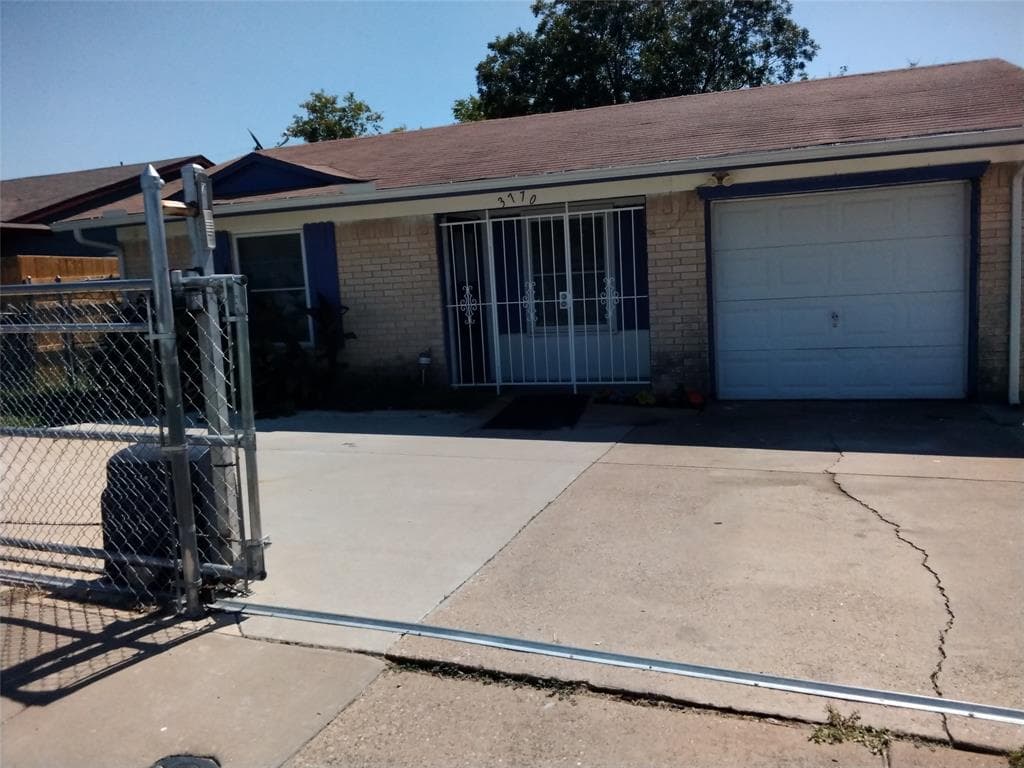 3770 Soft Wind Dr