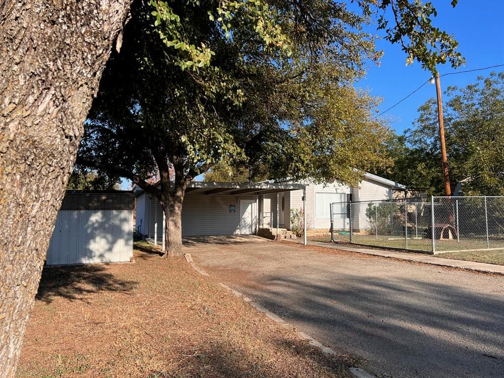 501 County Road 611