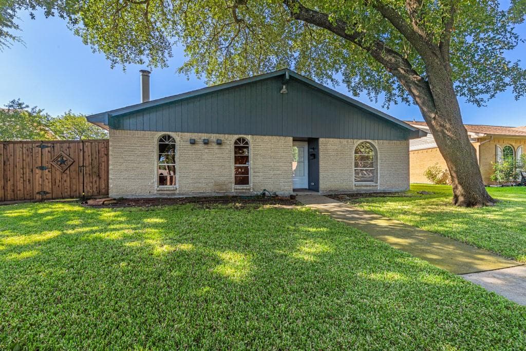 510 Ivy Way