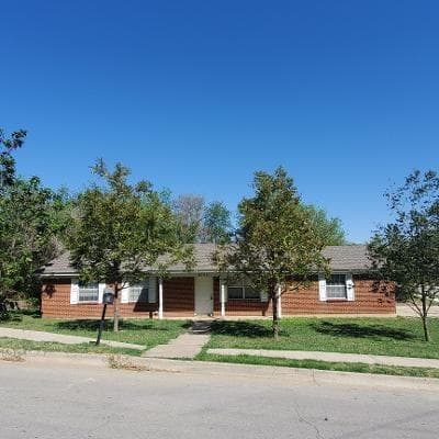 6005 Barry Dr
