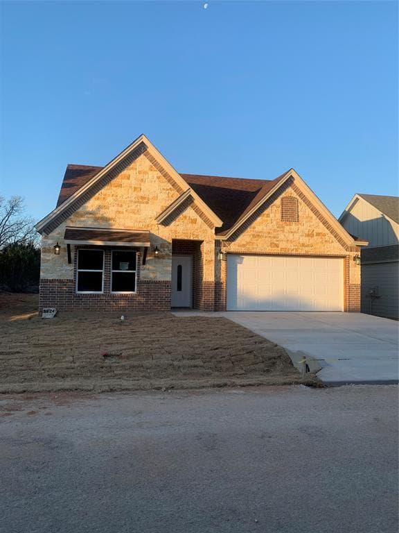 5824 Black Pine Cir