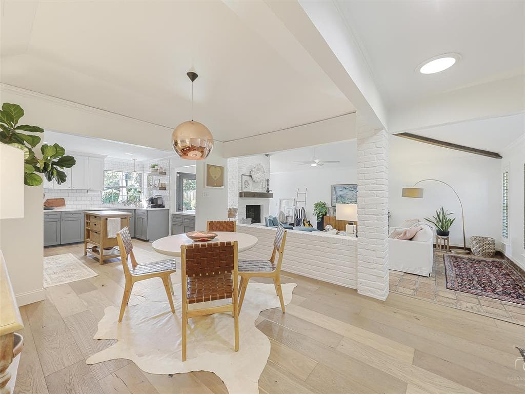 2504 Glenhaven Dr