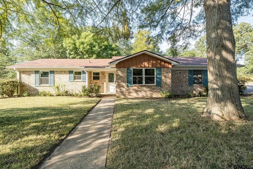 3021 Tower Dr