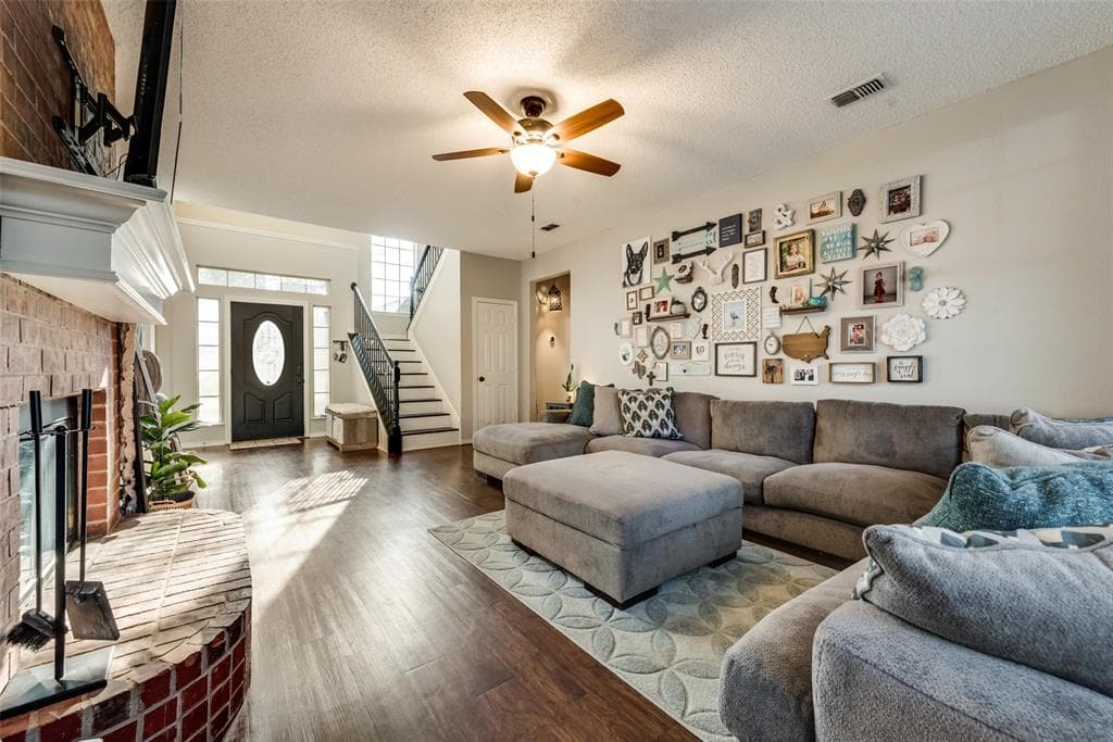 10600 Bing Dr