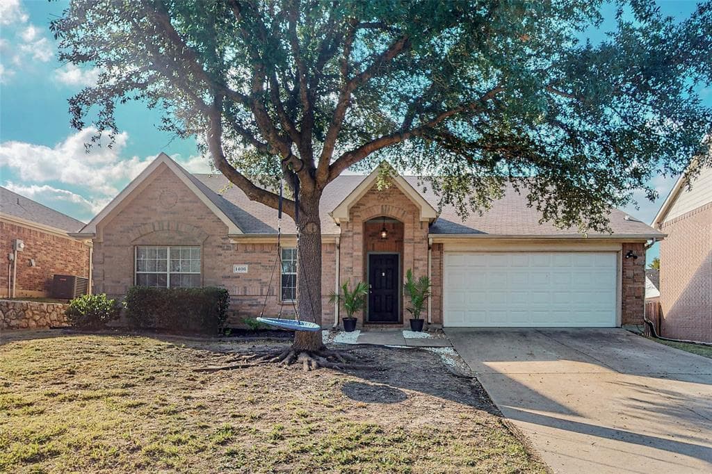 1408 Buckingham Dr