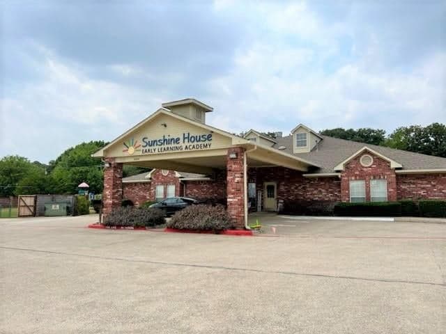 8304 Starnes Rd