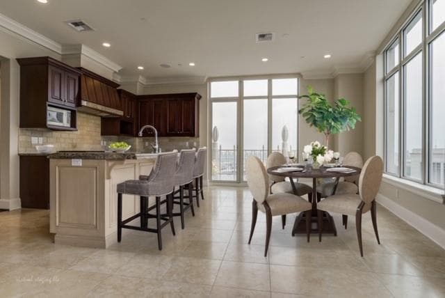 2555 N Pearl St Apt 2003