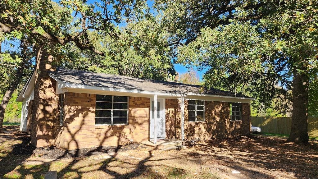 3717 Us Highway 175 E