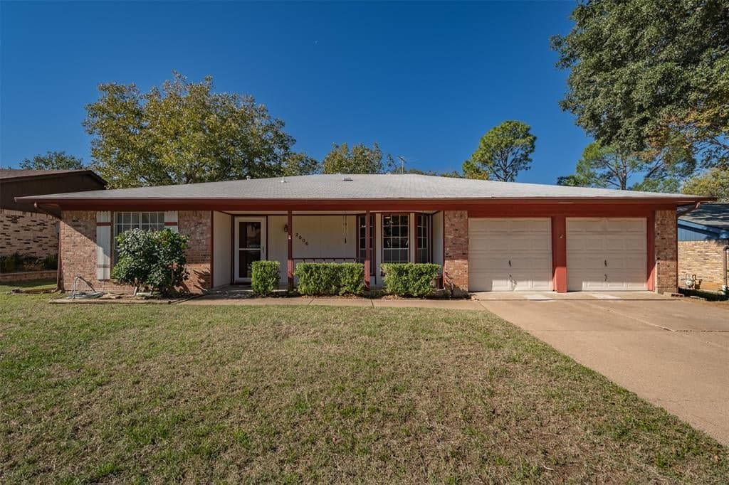 2606 Colleen Dr
