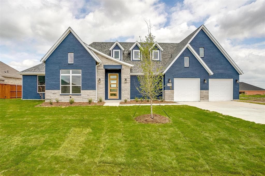 11604 Caracal Dr