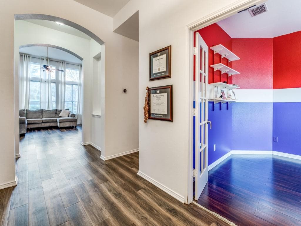 Gallery image 4