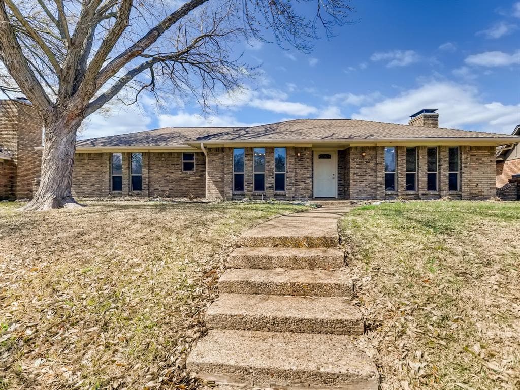 3809 Deep Valley Trl