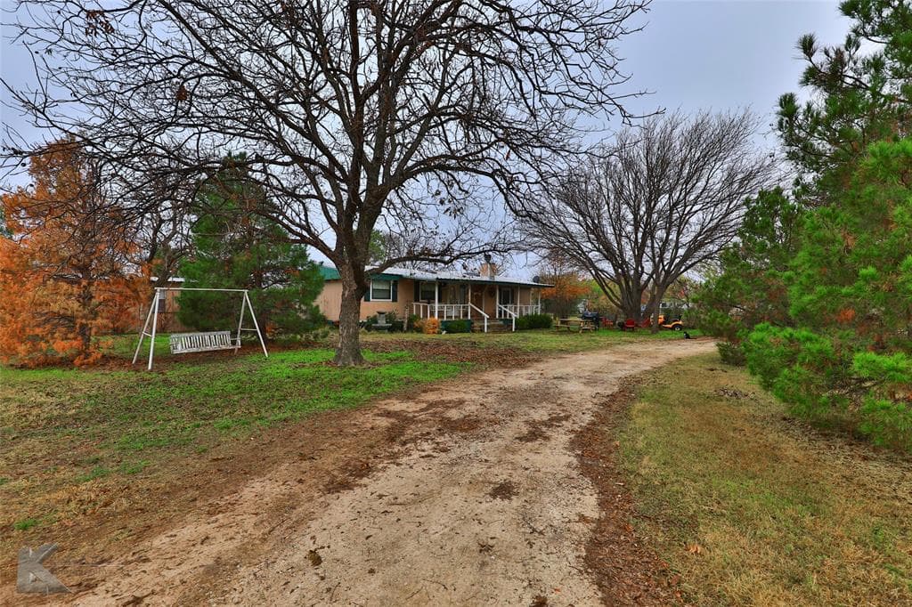 209 Bynum Ln