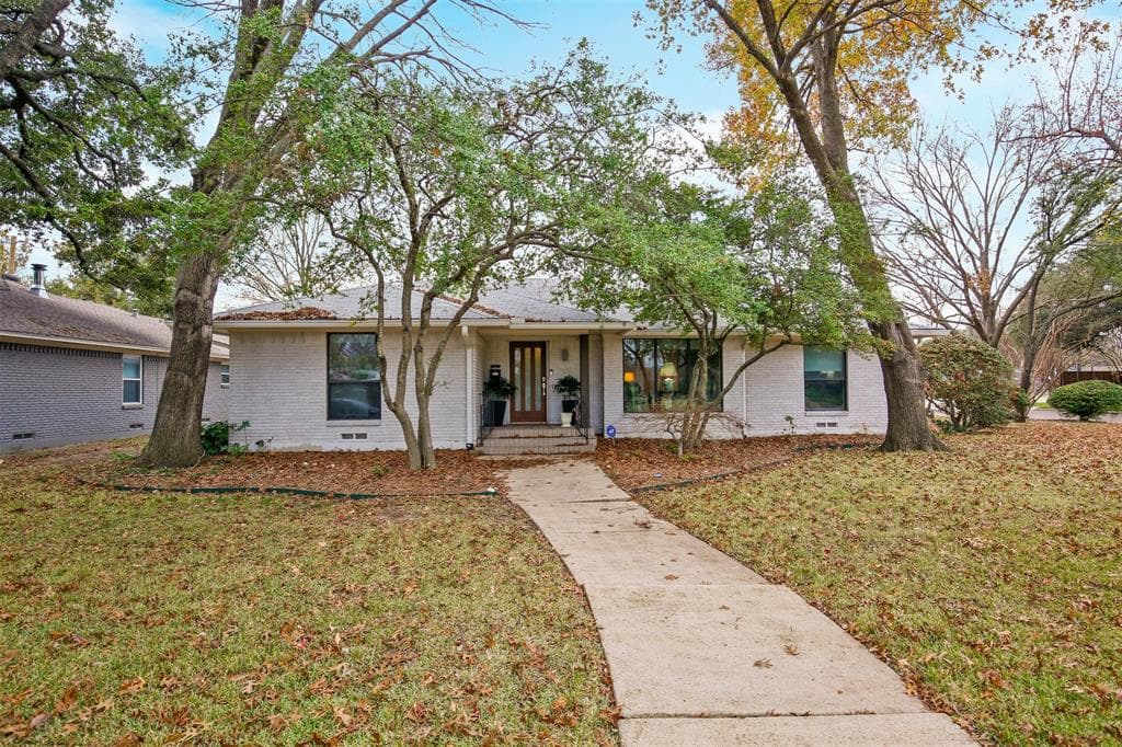 7108 Edgerton Dr