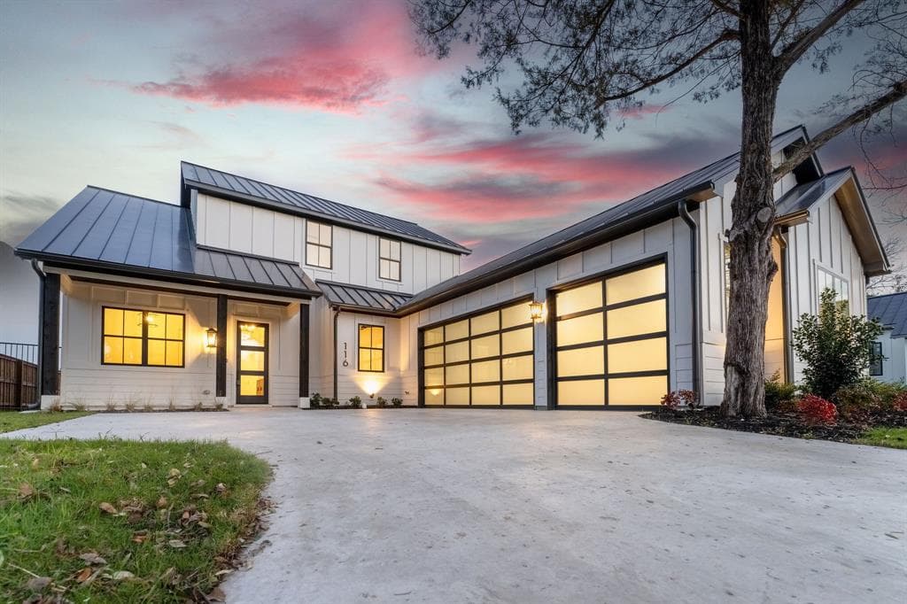 116 Pecan St