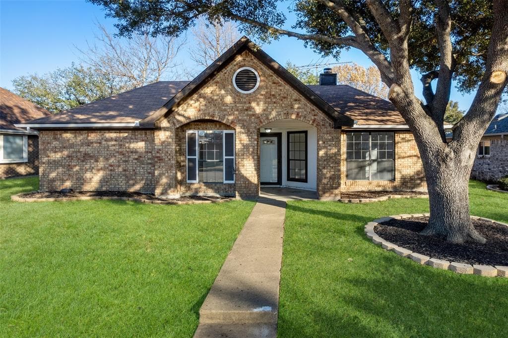 503 Nandina Dr