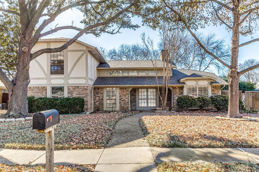 3104 Dover Dr