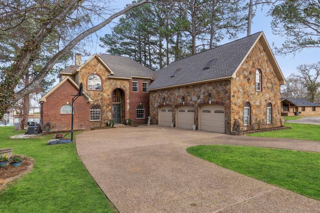 139 Tampico Ln