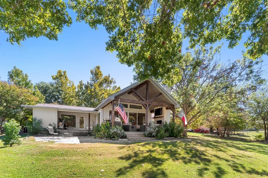2314 Bear Creek Cir
