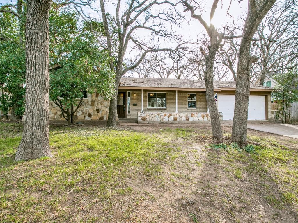 533 Hillview Dr